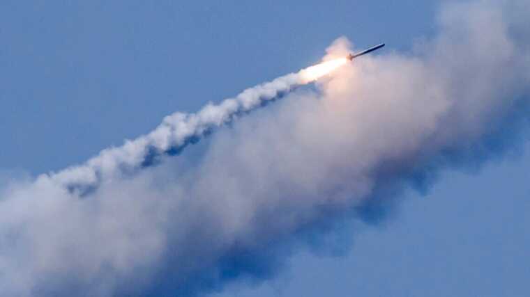 Occupants launch missile attack on Derhachi in Kharkiv region: residential buildings destroyed