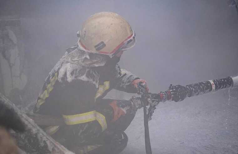 В Одессе убирают последствия обстрела города 25 марта