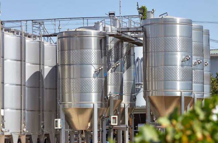 Інженер заводу «Одесавинпром» визнав провину у забрудненні середовища