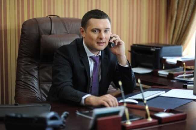 Deputy from Odesa Viktor Andreyenkov purchased a yacht in the USA