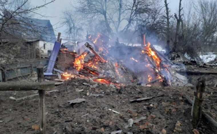 Російські загарбники вісім разів обстріляли прикордоння Сумщини