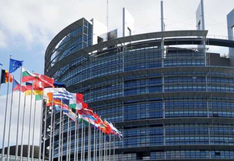 У Німеччині участь у виборах до Європарламенту візьмуть 35 партій