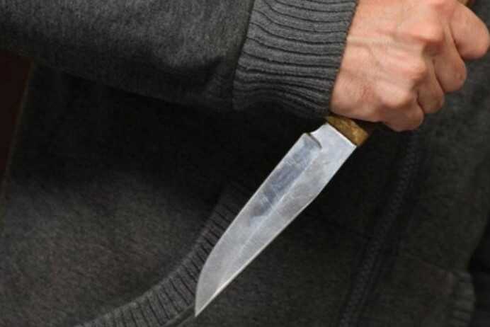 На Харківщині затримали чоловіка, який зарізав сусіда