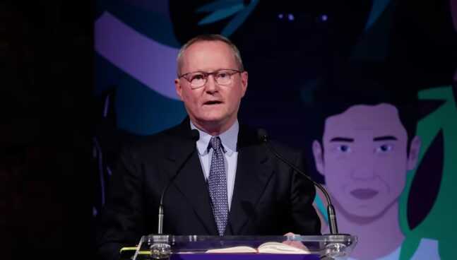 Комісар Євроради з прав людини почне закордонні візити з України