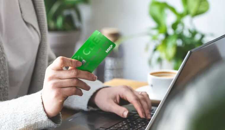 Еще одна страна отказалась от российской системы "Мир"