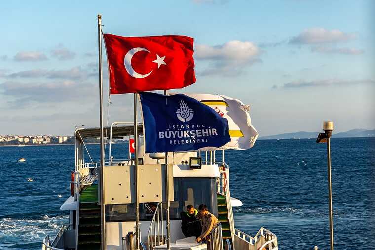 Турция отменила безвизовый режим для граждан Таджикистана