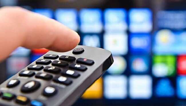 Телемарафону "Єдині новини" довіряють 36% українців, не довіряють - 47%, - КМІС