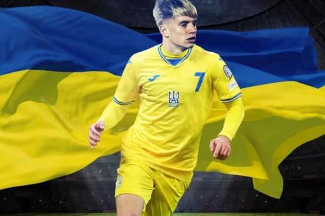 Головний тренер збірної України розповів, що відбувається із сином Шевченка