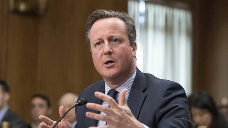 Кемерон розкритикував "мирний план" Трампа: поступки територій не зупинять війну