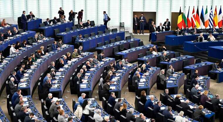 Европарламент отказался одобрить финансирование Совета ЕС, пока Украине не дадут новые Patriot