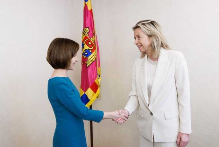 Президентка Молдови закликала Нідерланди надати Україні системи ППО