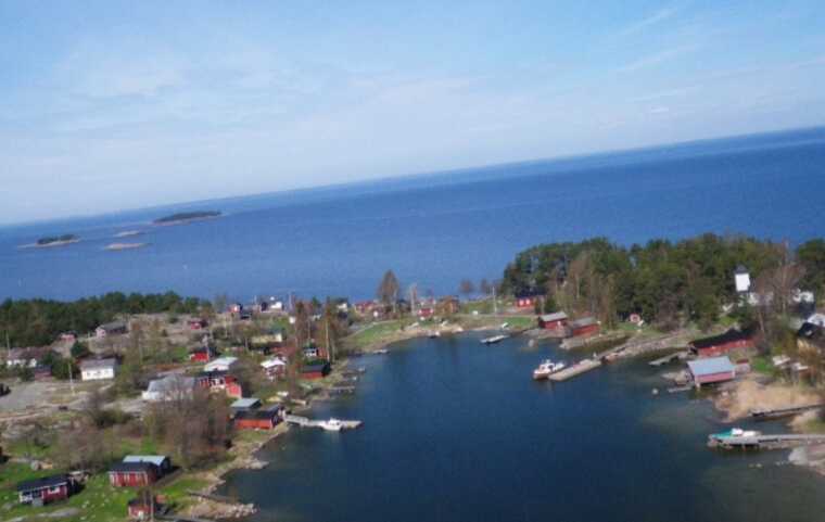 Фінляндія закриває водні пункти пропуску на кордоні з Росією