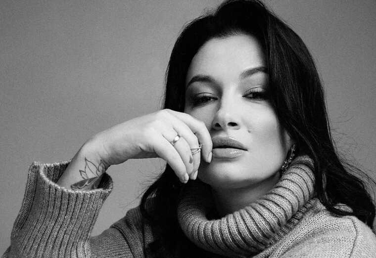 Певица Анастасия Приходько попала в ДТП