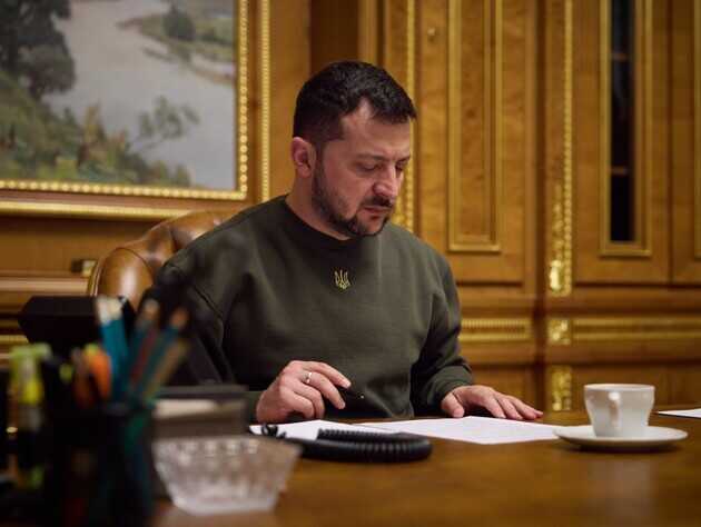 Президент Зеленский подписал законопроект об ужесточении мобилизации в Украине