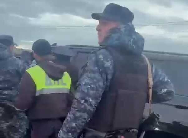 Правоохоронці Дагестану затримали п’яного главу МНС Чечні Цакаєва