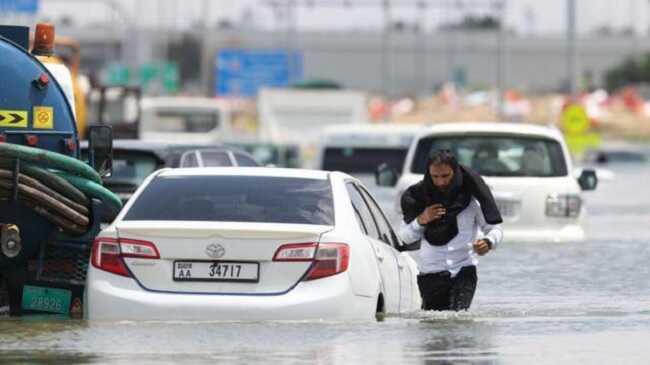 Сильные паводки в Дубае могут быть следствием экспериментов по посеву облаков