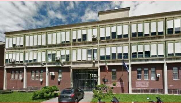 В Італії затримали 13 тюремних охоронців, яких підозрюють у тортурах щодо неповнолітніх в’язнів