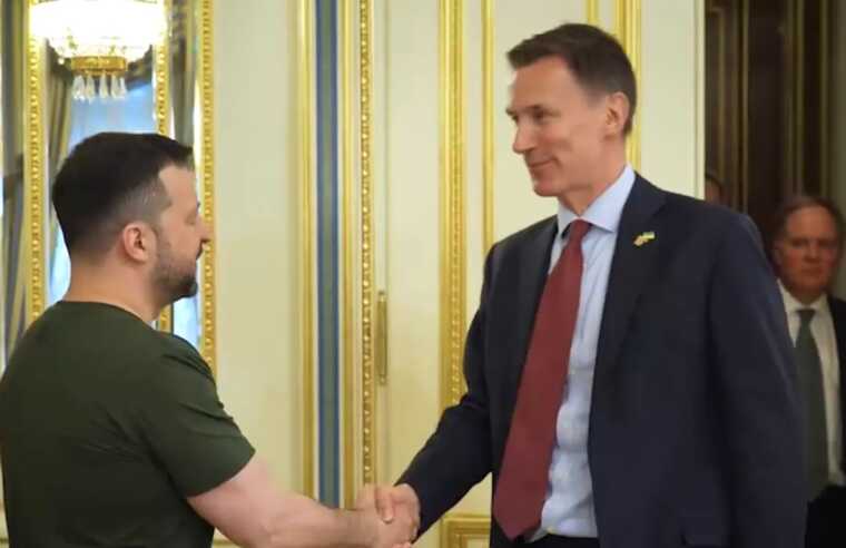 Зеленский встретился с канцлером казначейства Британии