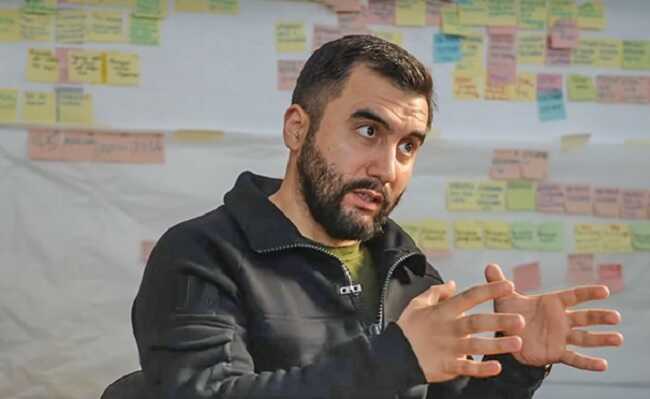 Політолог Постернак різко розкритикував Жумаділова за провал у харчуванні ЗСУ