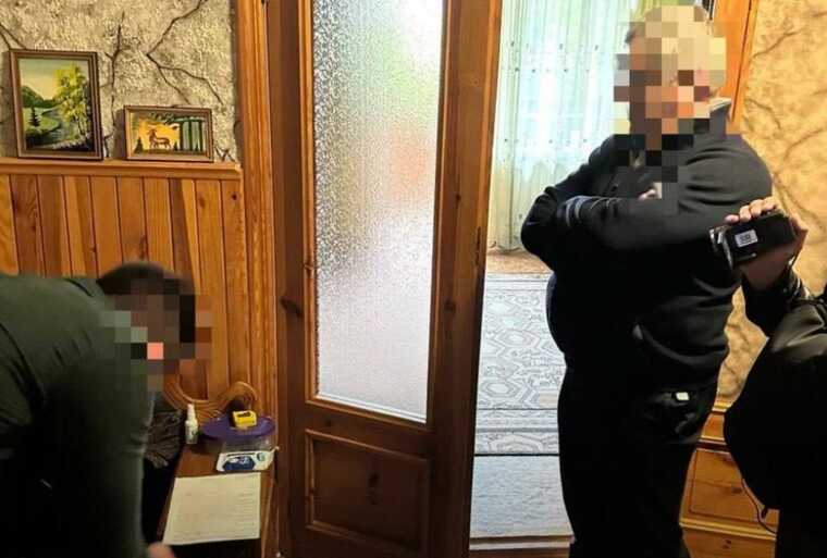 На Дніпропетровщині «на гарячому» викрито голову райсуду