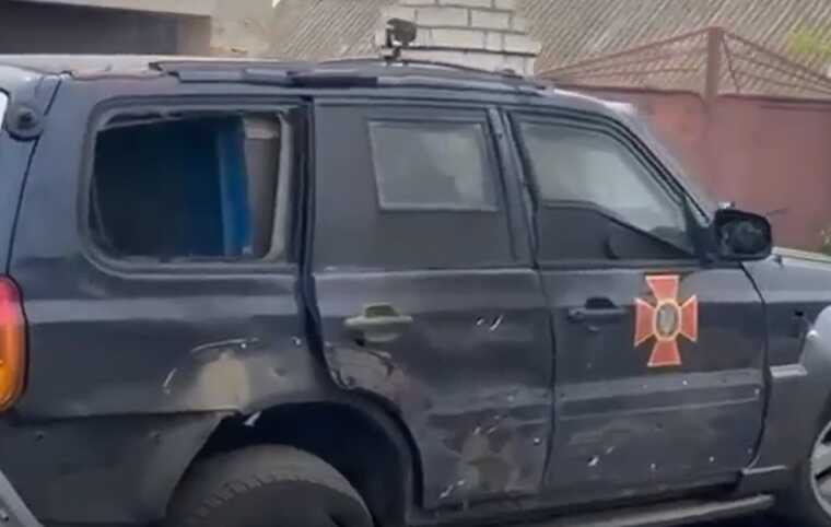 The occupiers repeatedly shelled the suburb of Kherson while the State Emergency Service rescuers were working there