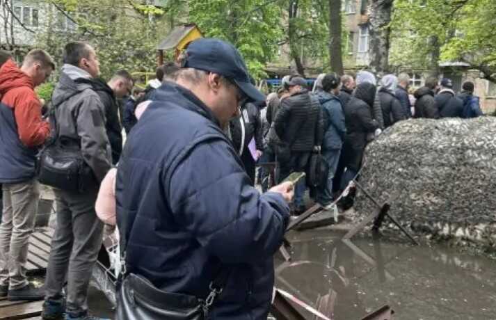 "Не хватает людей": к работе ТЦК следует привлечь волонтерское сообщество, — активистка