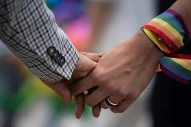 Косово у травні обіцяє запровадити одностатеві союзи