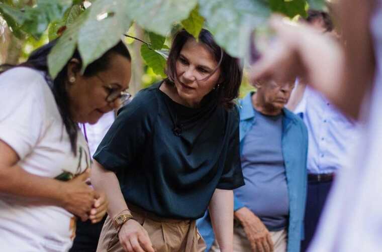 Голова МЗС Німеччини відвідала Австралію через 8,5 місяця затримки