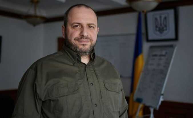 В Минобороны объяснили, почему обязанности Умерова временно исполняет его заместитель