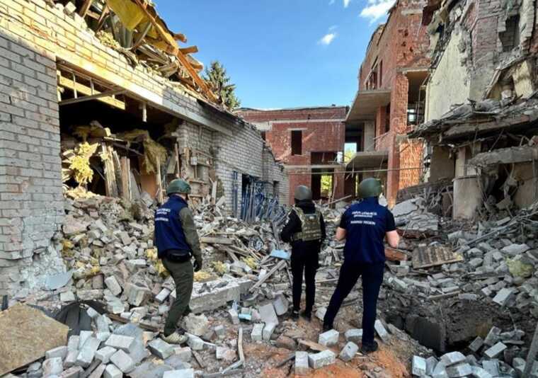 The consequences of the CAB strike on the center of Kharkiv have been published online