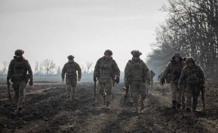 Президент Зеленский поздравил украинских пехотинцев с профессиональным праздником