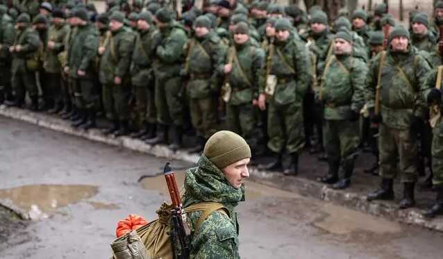 Велика «могилізація»: Що зараз загрожує українським чоловікам на окупованих територіях