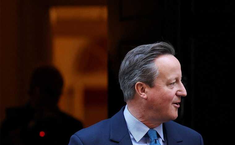 Bloomberg: Камерон закликає союзників по НАТО збільшити витрати на оборону