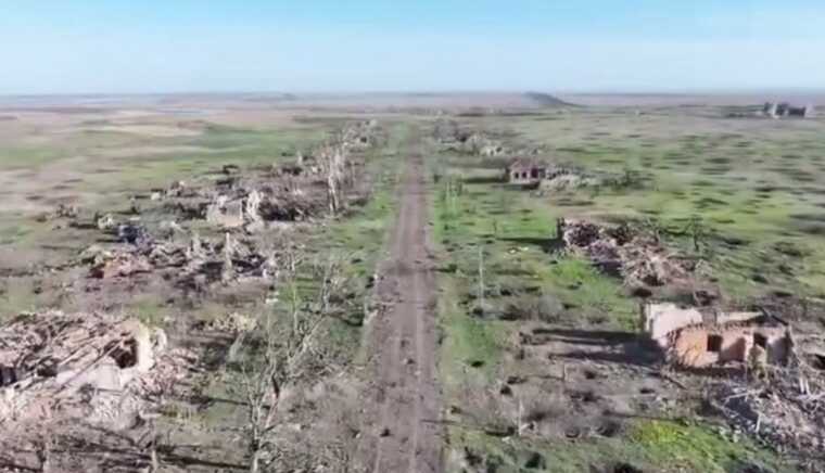 В сети опубликовали видео села Работино, которое уничтожили оккупанты