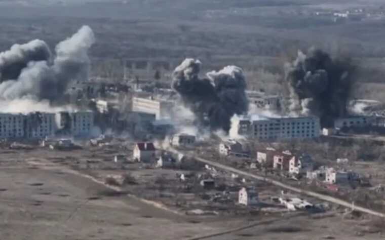 Росіяни намагаються захопити Часів Яр, збільшивши кількість атак, - розвідка Британії