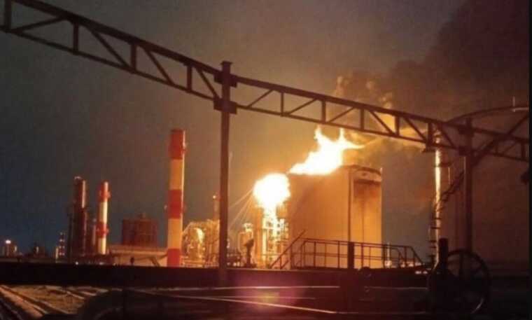 У РФ в Калузькій області БПЛА атакували НПЗ: виникла пожежа