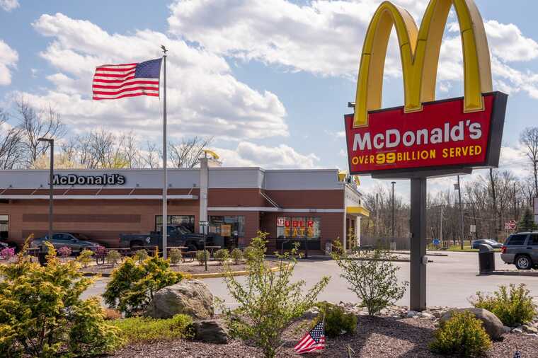 В Хьюстоне США клиент McDonald’s застрелил мужчину, пытавшегося его успокоить