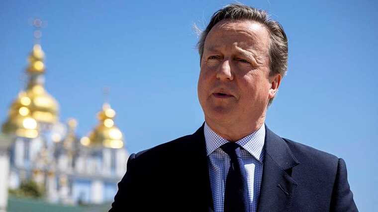 Надзвичайно небезпечний момент, - глава МЗС Великої Британії Кемерон про загострення у Харківській області