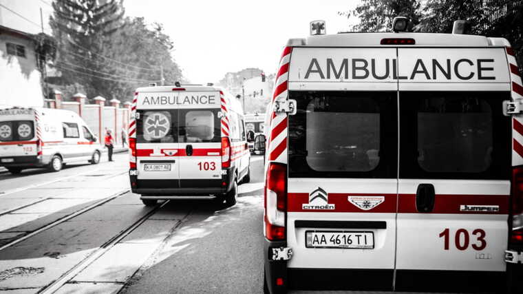 У МОЗ нагадали, коли варто телефонувати в "швидку"