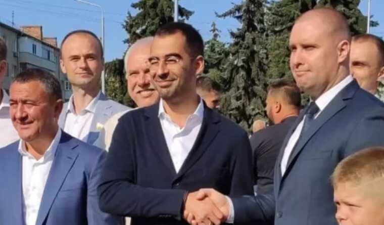 Хто "керує" Харківською областю та які оборудки привіз із собою Синєгубов до Харкова