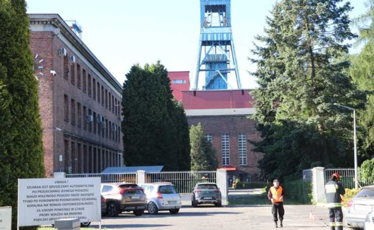 У Польщі сталася аварія на шахті: четверо гірників вважаються зниклими безвісти