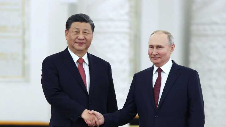 Путін планує цього тижня відвідати Китай