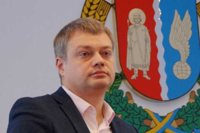 Родичі заступника КОВА Білецького задекларували більш як мільйон гривень готівки