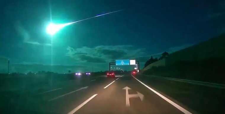 В небе над Португалией и Испанией был замечен метеор