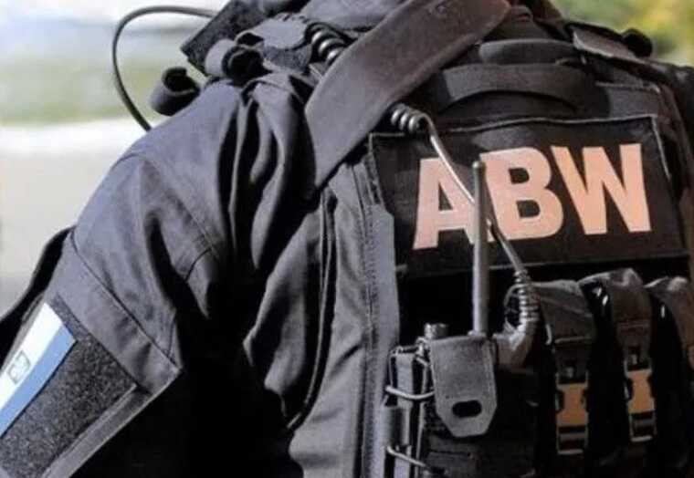 Спецслужби Польщі арештували 9 осіб, яких підозрюють у роботі на РФ