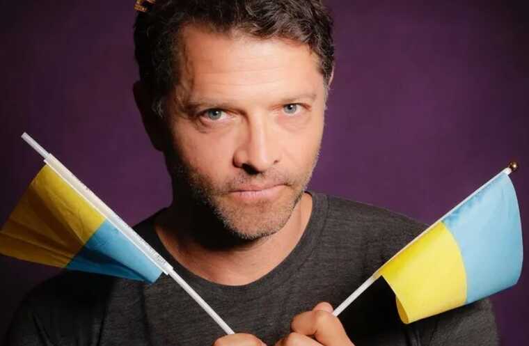 Міша Коллінз приїхав до Києва і показав фото на тлі знищеної російської техніки