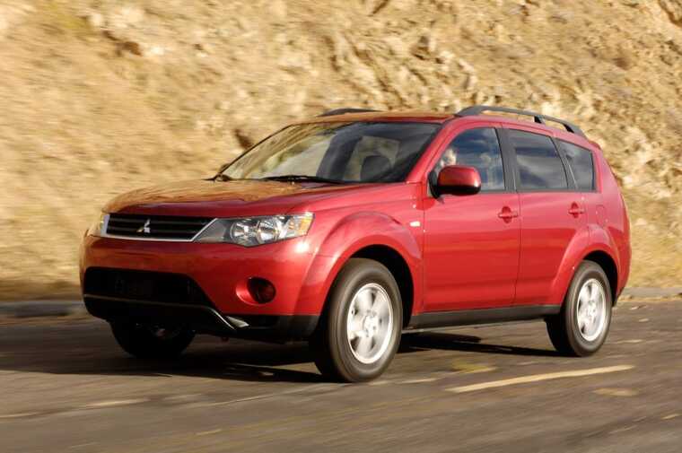 На Житомирщині прокурору батько подарував позашляховик