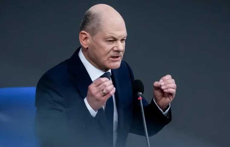 Шольц знайшов нову відмовку не передавати Taurus Україні