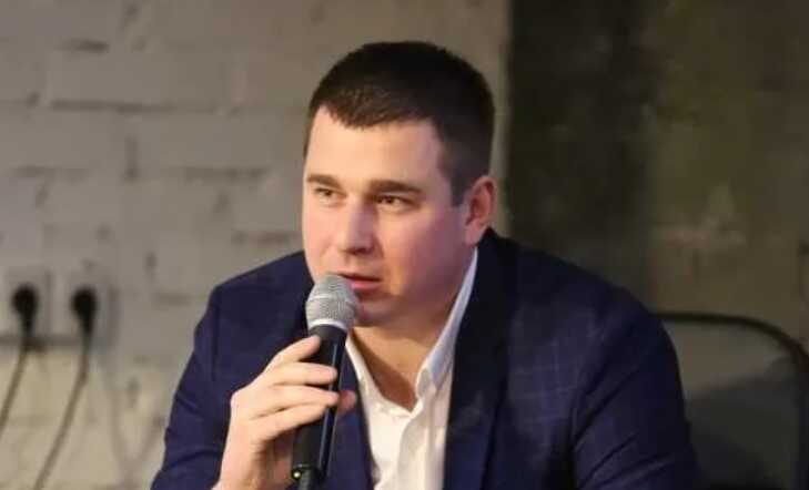 Заступник голови Південного офісу Держаудитслужби Хандусенко керує бізнесом через батька