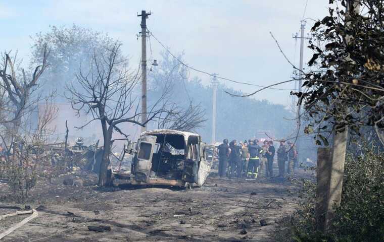 Авіаудар окупантів по Олексієво-Дружківці: 6 постраждалих